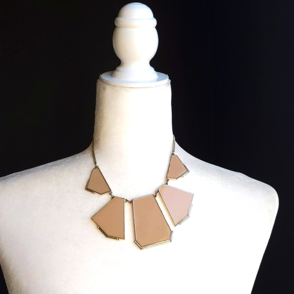 Vintage/Double Sided Triangular Statement Neck,lace - Picture 3 of 6